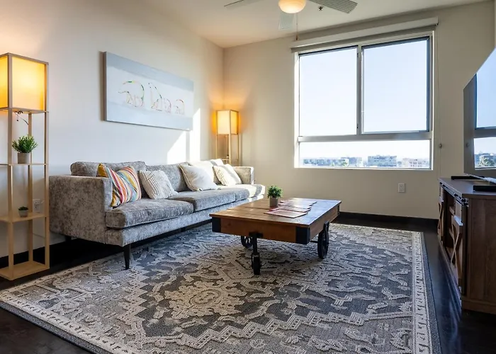 Luxury Apartment West Hollywood